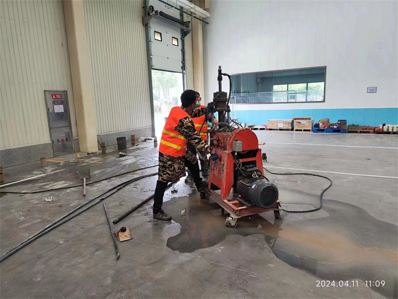 龙山厂房地面下沉塌陷注浆加固施工